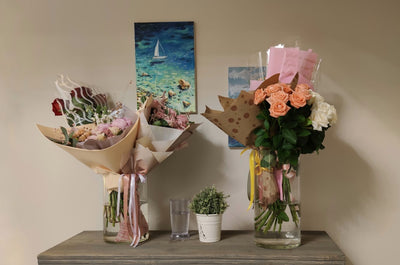 How to Send Flowers Through the Post Without Wilting Your Budget